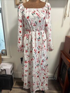 White Floral Long Sleeve Maxi Dress with Red Flowers *NWT*